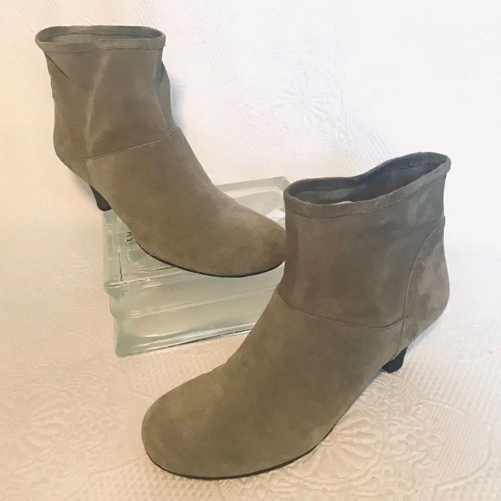 Nine West Half Pint suede ankle boots
